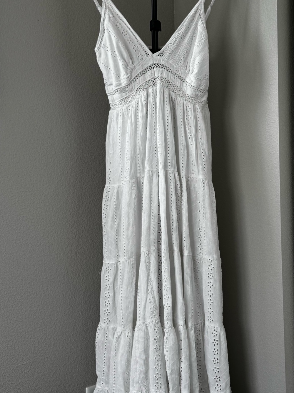 Buckle, Eyelet Tiered Maxi White Dress